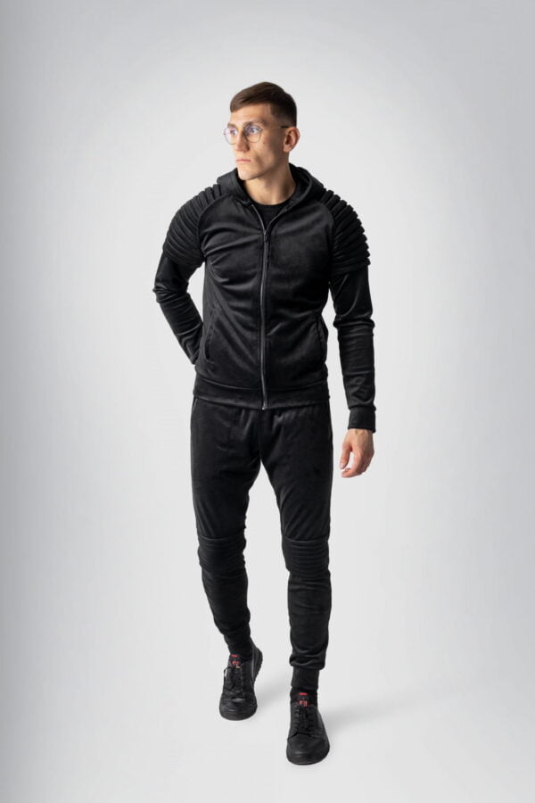 Black velour tracksuit with pleats